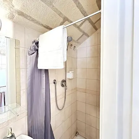 Accogliente Monolocale In Centro Storico *